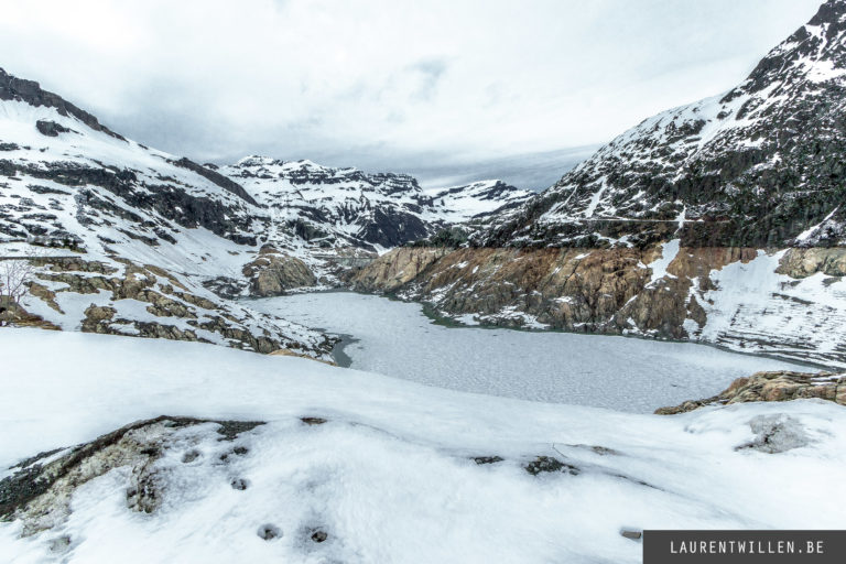 Lac et barrage d'Emosson photo