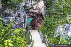 caverne trou des fées photo