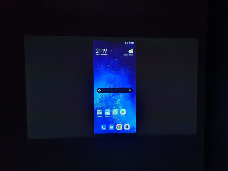 xgimi-mogo-pro-casting