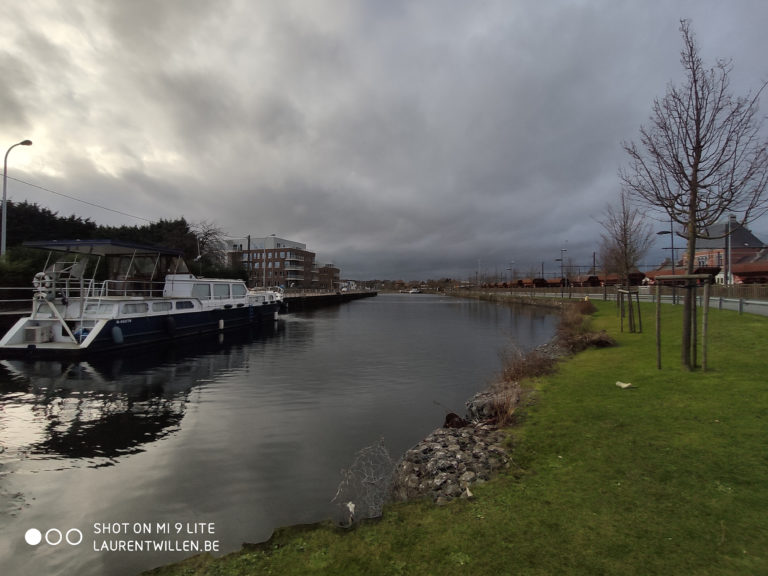 xiaomi-mi-9-lite-photo-night-clouds-2